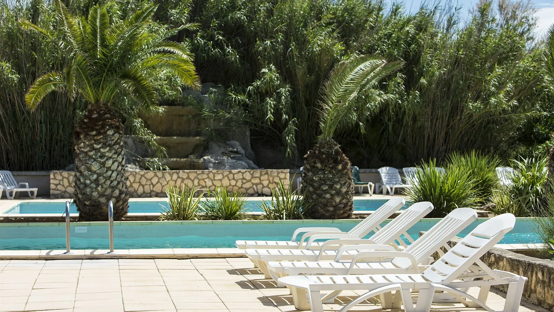 Курортный комплекс Sowell Residences Les Mazets Арль